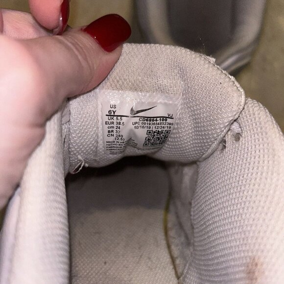 Nike Air Max 90 LTR GS Triple White Lace Up Casual Sneakers Youth Size 6 - Picture 11 of 11